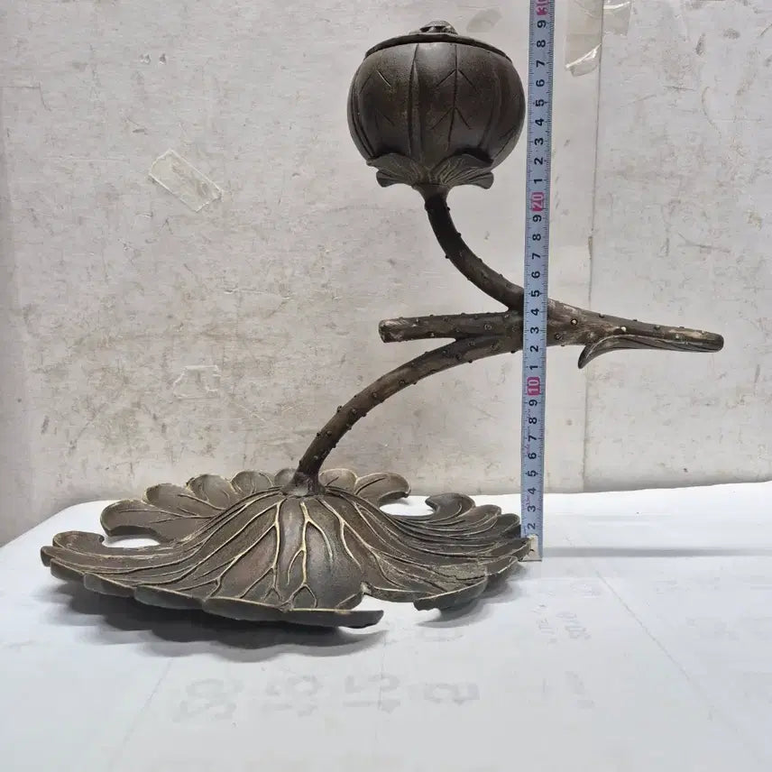 [BUNJANG] Celadon Turtle Incense Burner on Lotus Leaf (No. 185) / [도자기공주골동품] 연잎 위 거북이 향로 (185번)+++