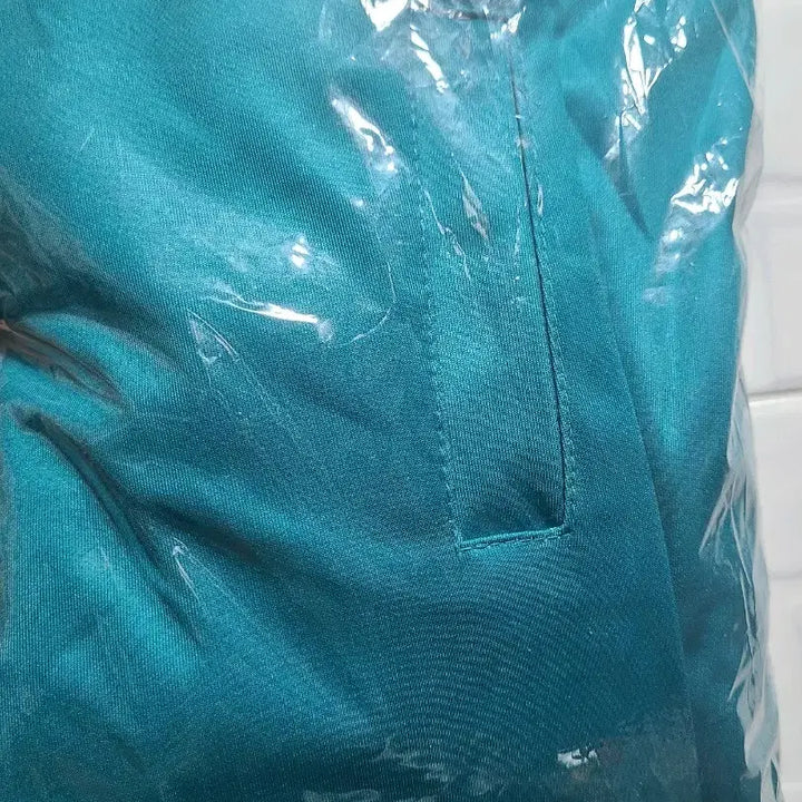 [BUNJANG] Squid Game Tracksuit 3 Set (Jacket, T-shirt, Pants) - New, Unsealed / [새상품/미개봉]오징어게임 오겜 간지템 추리닝 3 SET 세트 츄리닝