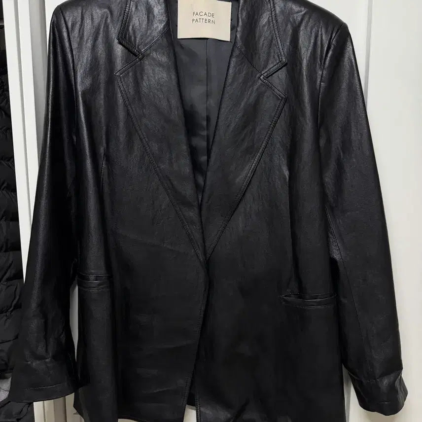 [BUNJANG] Facade Pattern Oversized Leather Jacket Black M / 파사드패턴 오버핏 레더자켓 블랙 (M)