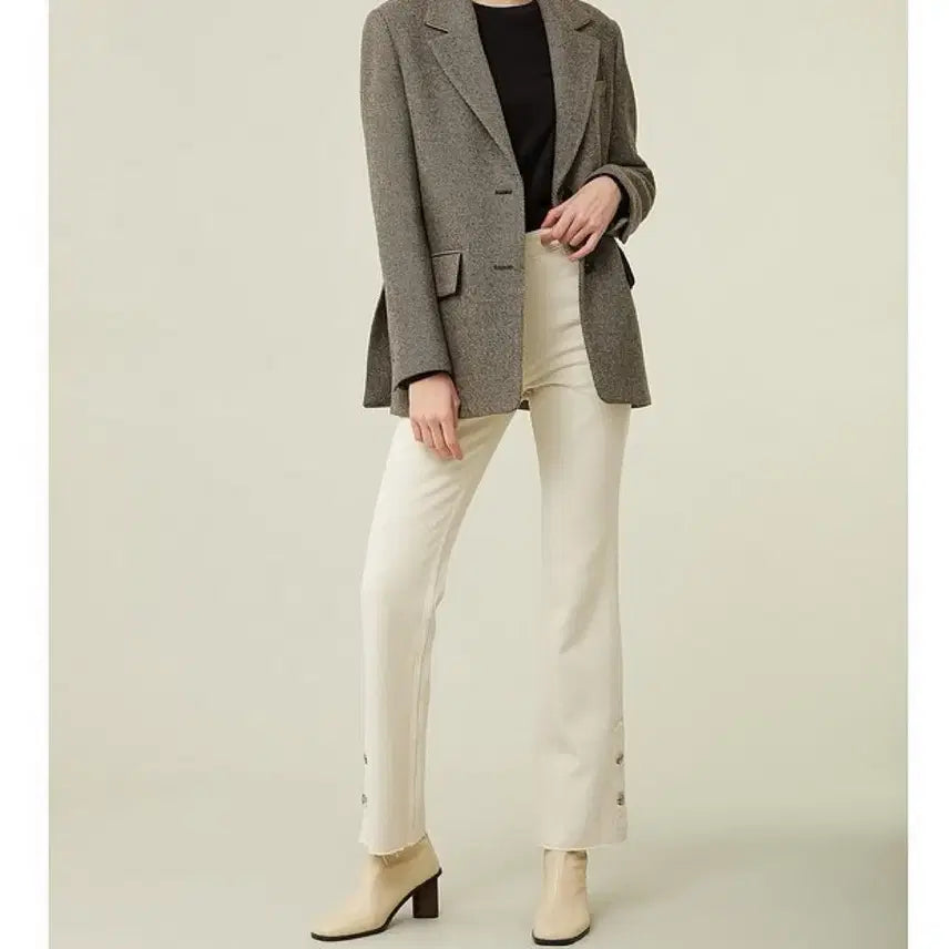 [BUNJANG] VOV Side Slit Button Pants Cotton Ivory / 새상품) 21년 보브 VOV 사이드 트임 버튼 팬츠 코튼 면바지 아이보리