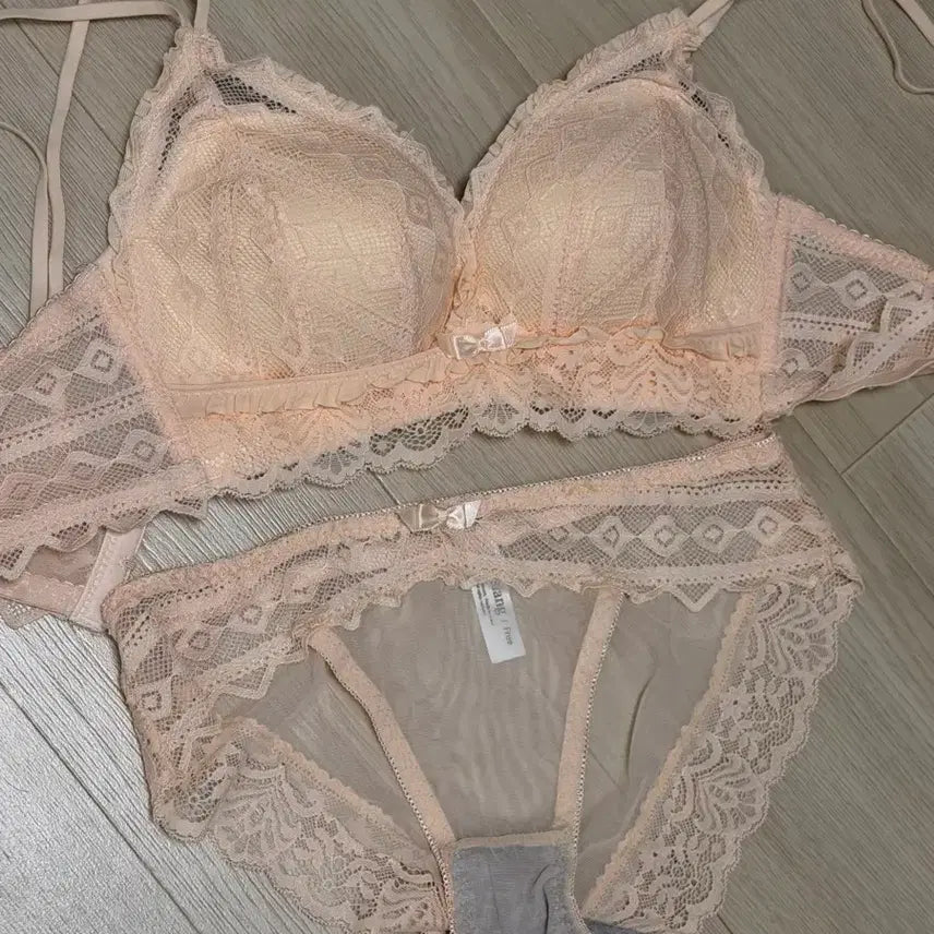 [BUNJANG] 5cm Padded Raccoon Bra Set / 5cm 왕뽕 너구리 브라 세트