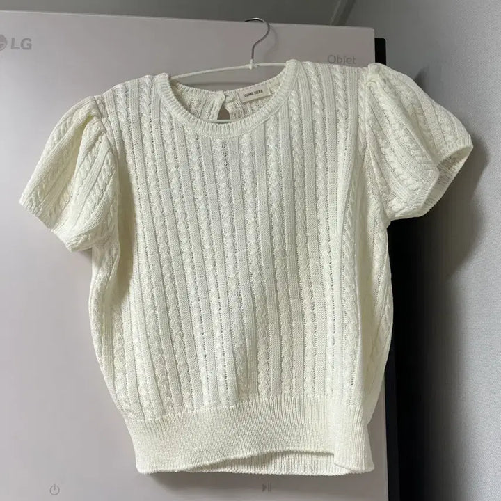 [BUNJANG] Come Here Short Sleeve Knit / 컴히얼 반팔 니트