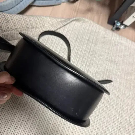 [BUNJANG] A.P.C. Geneva Black Crossbody Bag / A.P.C 아페쎄 블랙 제네바