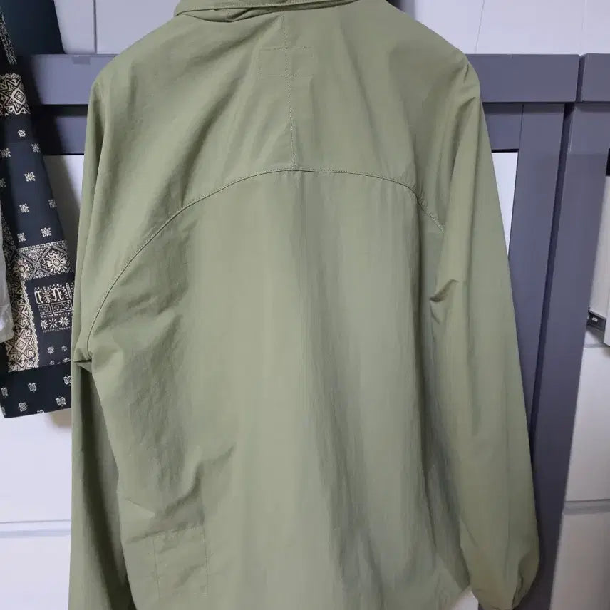 [BUNJANG] Kakhis Khaki Windbreaker Jacket / [xs] 카키스 바람막이 자켓
