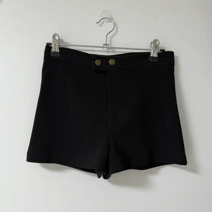 [BUNJANG] Black Ribbed High-Waisted Shorts / 블랙 골지 숏팬츠 스몰