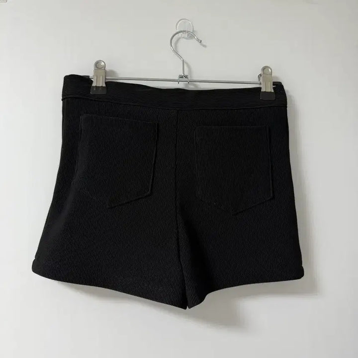 [BUNJANG] Black Ribbed High-Waisted Shorts / 블랙 골지 숏팬츠 스몰