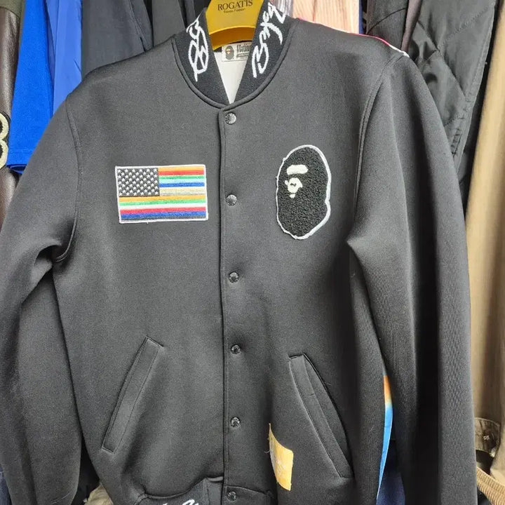 [BUNJANG] A Bathing Ape Black Stadium Jacket / A Bathing Ape 블랙 스타디움 자켓