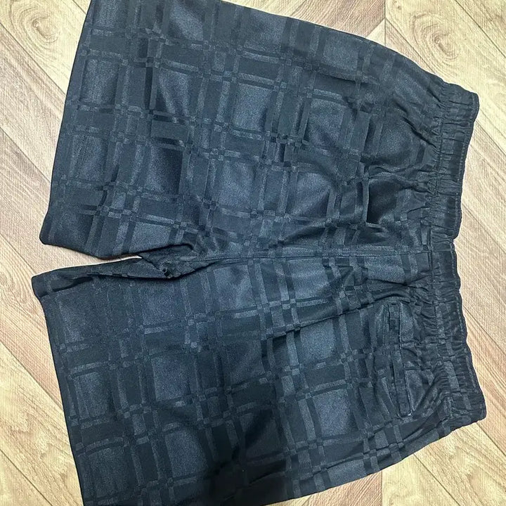 [BUNJANG] Stussy Black Checkered Shorts (L) / 스투시 블랙 체크 반바지 L
