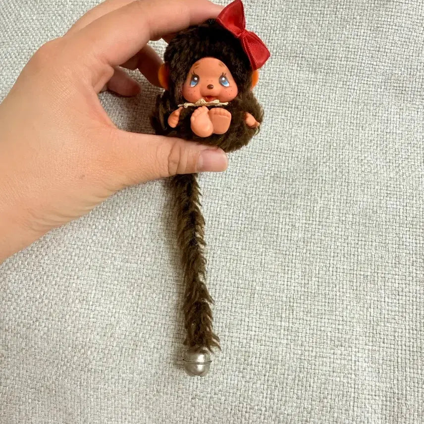 [BUNJANG] Vintage Monchhichi Doll with Red Ribbon / 빈티지 몬치치