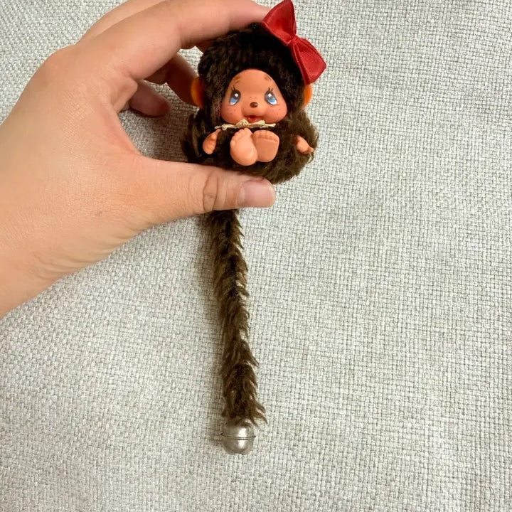 [BUNJANG] Vintage Monchhichi Doll with Red Ribbon / 빈티지 몬치치