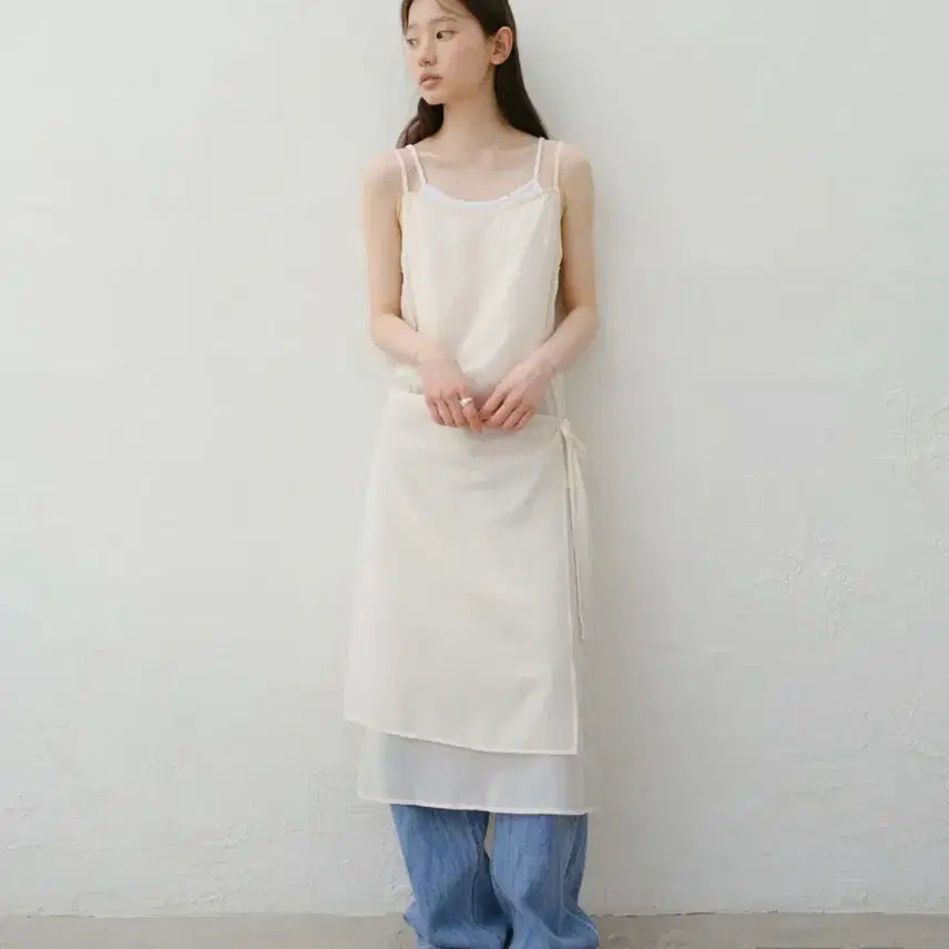 [BUNJANG] URAGO Layered Sleeveless Wrap Dress Cream / 유라고 Layered sleeveless wrap dress cream