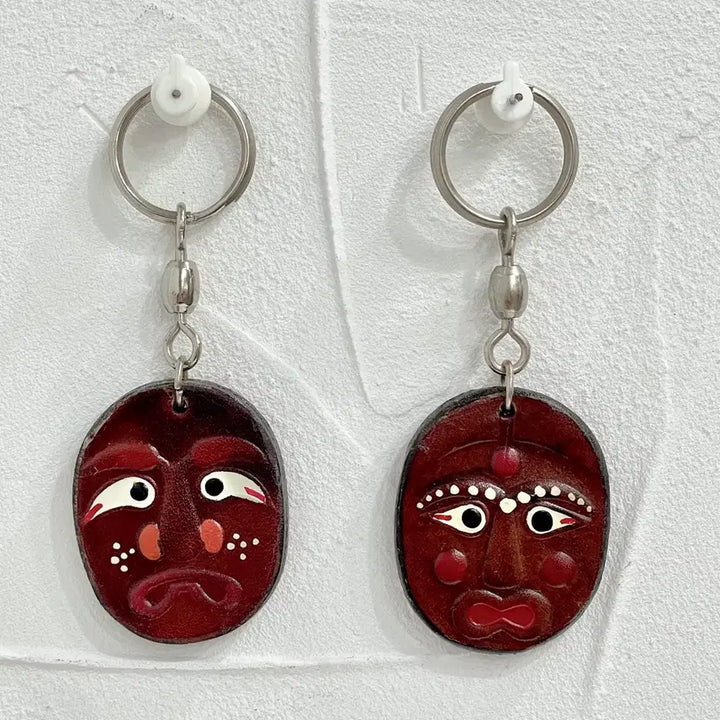 [BUNJANG] 90s Vintage Korean Traditional Mask Couple Leather Keychain Set / [90s 빈티지] K-고전키링 전통탈 커플 가죽키링
