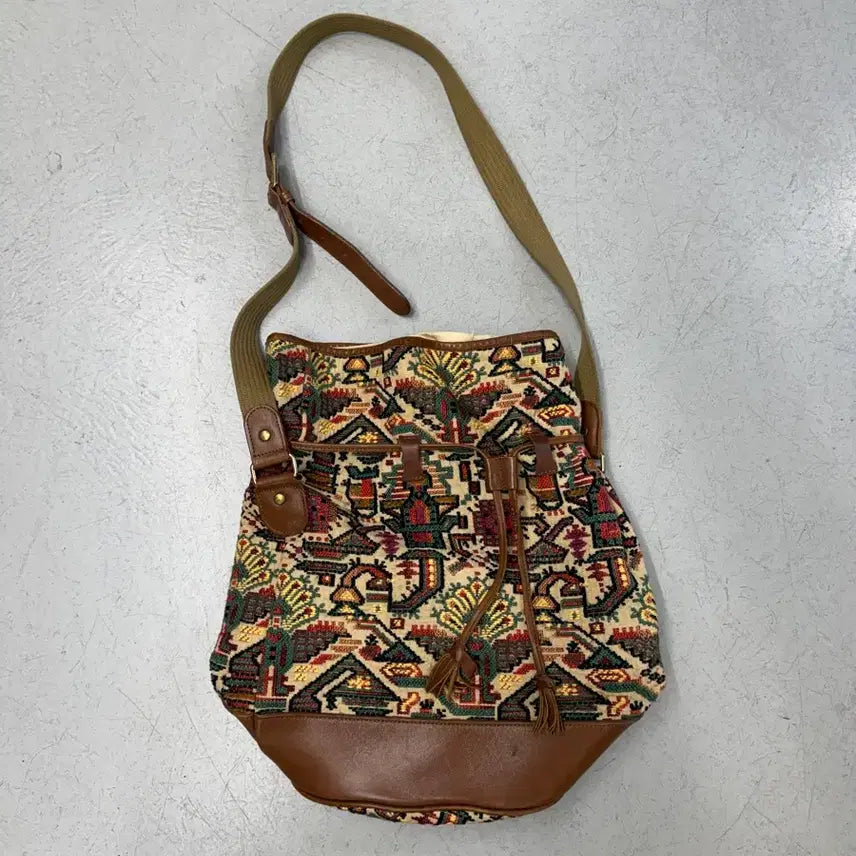 [BUNJANG] Saint Laurent Patterned Canvas Crossbody Bag / 세인트서피스 패턴 가방