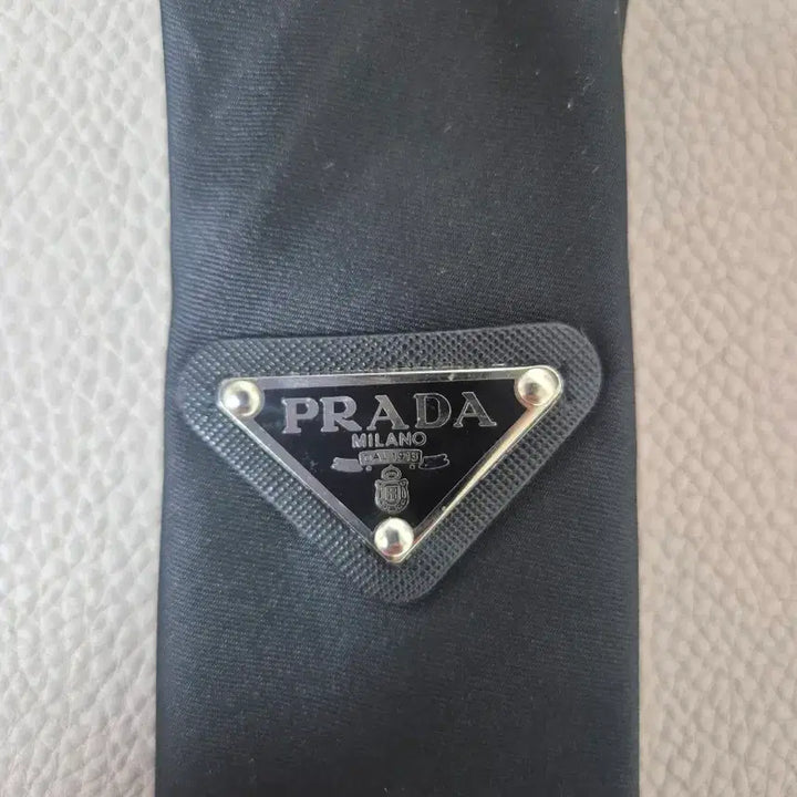 [BUNJANG] Prada Silk Necktie Black / 프라다 넥타이 블랙