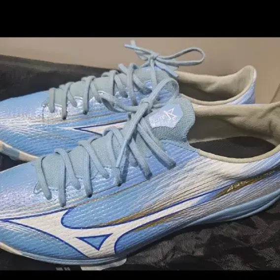 [BUNJANG] Alpha3 255 Futsal Shoes / 알파3  255 교환