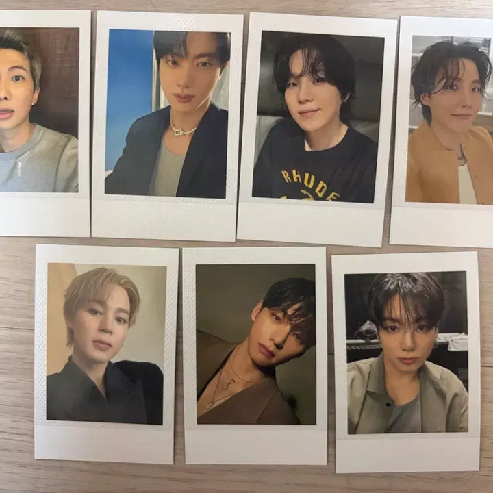 [BUNJANG] BTS Army Bomb Photocard Set / BTS 방탄소년단 공식 응원봉 Army Bomb 포토카드 세트
