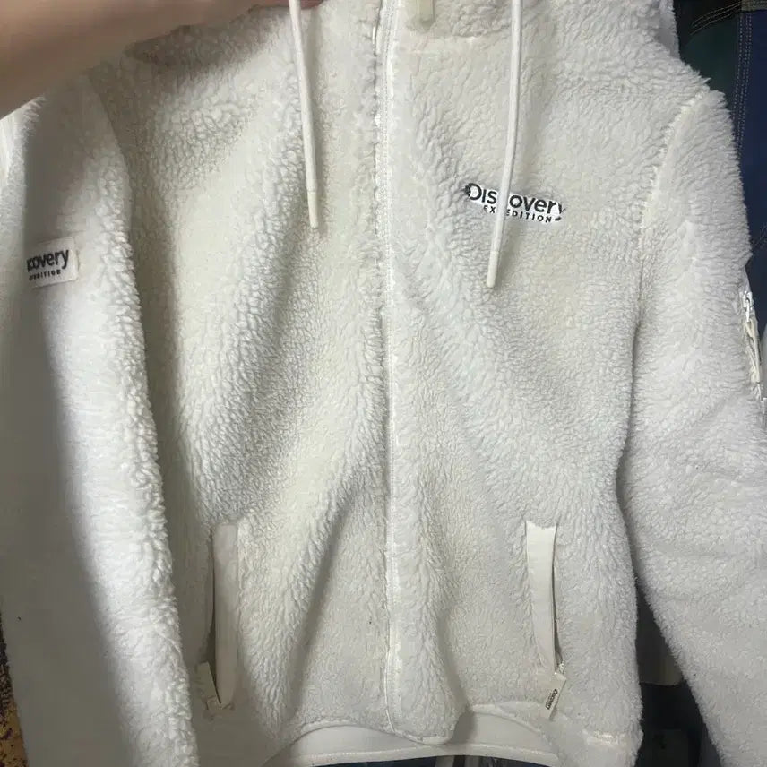 [BUNJANG] Discovery Fleece Jacket White / 디스커버리 뽀글이 플리스 흰색(수수료제외7.5