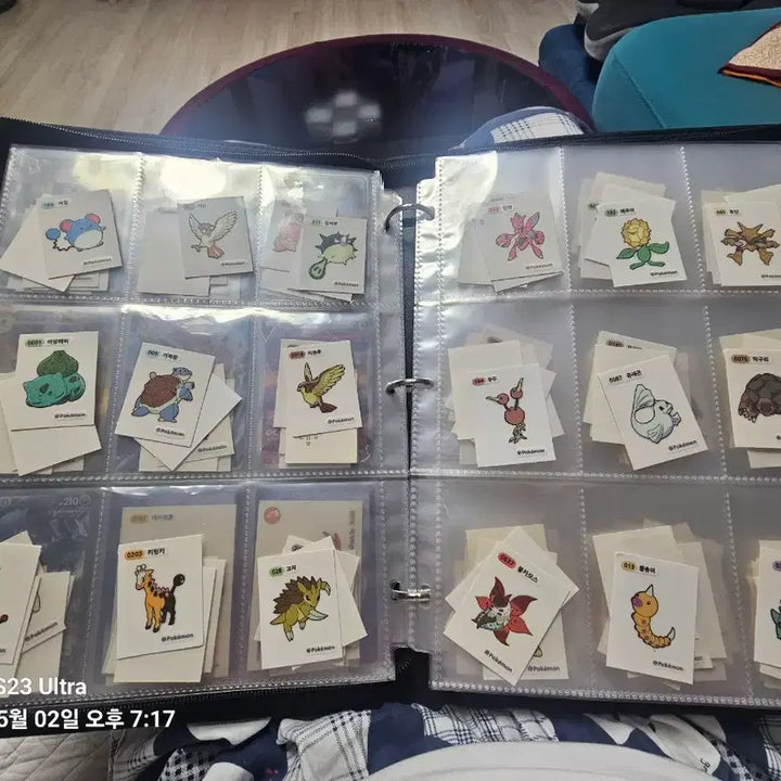 [BUNJANG] Pokemon Card &amp; Sticker Bundle Set / 가격제시해주십쇼 포켓몬 카드 모음집 / 띠부씰 스티커