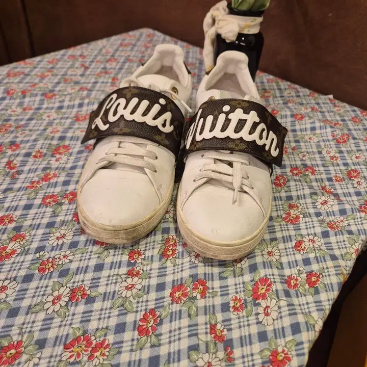 [BUNJANG] Louis Vuitton White Sneakers Shoes / 정품 루이비통 화이트 스니커즈 슈즈