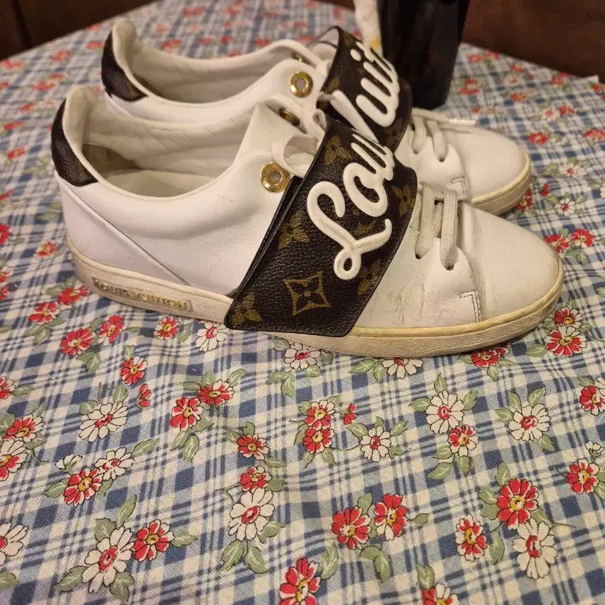 [BUNJANG] Louis Vuitton White Sneakers Shoes / 정품 루이비통 화이트 스니커즈 슈즈