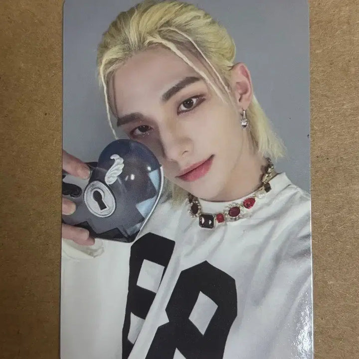[BUNJANG] Stray Kids MAXIDENT Hyunjin Photocard / 스트레이키즈 MAXIDENT 포카 hyunjin
