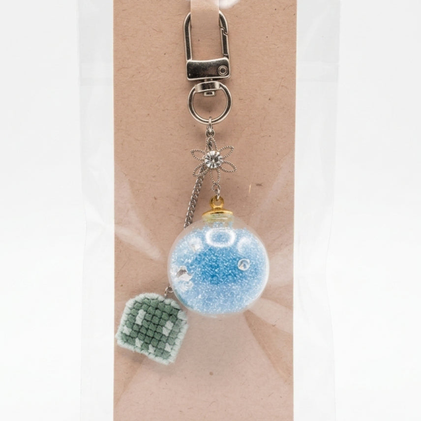[BUNJANG] Handmade Water Droplet Keychain / 바다를 담은 물방울 키링