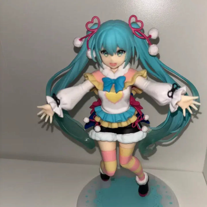 [BUNJANG] Hatsune Miku Winter Figure / 하츠네 미쿠 윈터 피규어 판매합니당
