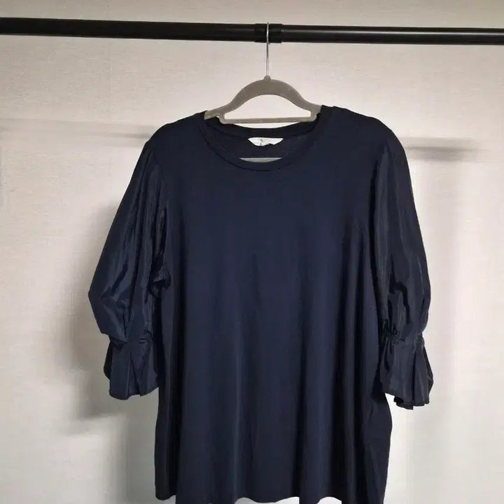 [BUNJANG] GStudio Puff Sleeve Navy Short Sleeve Blouse / 77) 지스튜디오 퍼프소매 네이비 반팔 티블라우스