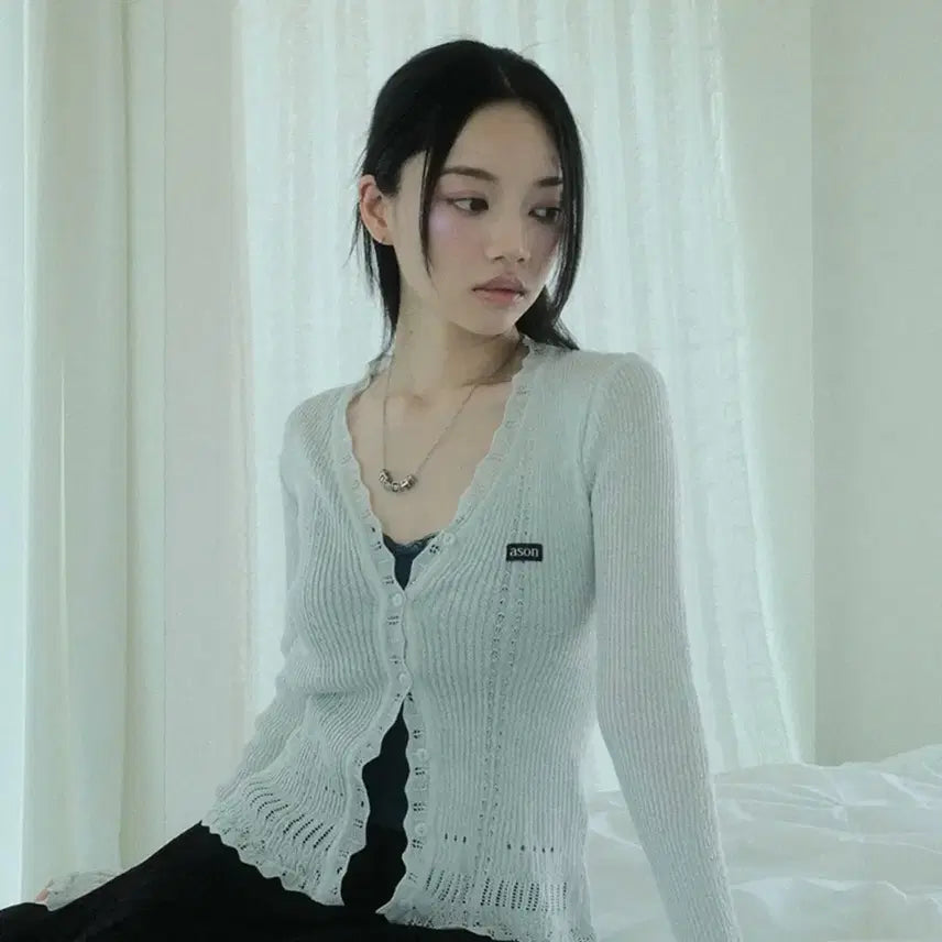 [BUNJANG] Azon V-Neck Cropped Cardigan / 애즈온 MAG CARDIGAN