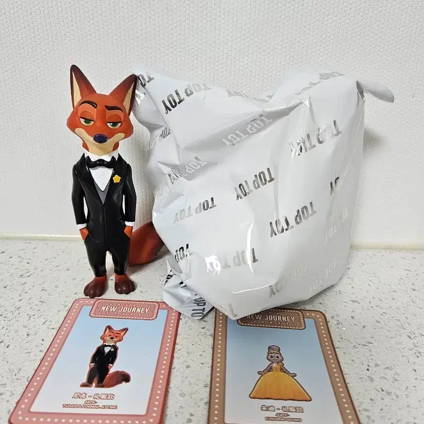 [BUNJANG] Top Toy Zootopia Nick &amp; Judy Authentic Figure Set / 탑토이 주토피아 닉 &amp; 주디 정품 피규어 세트