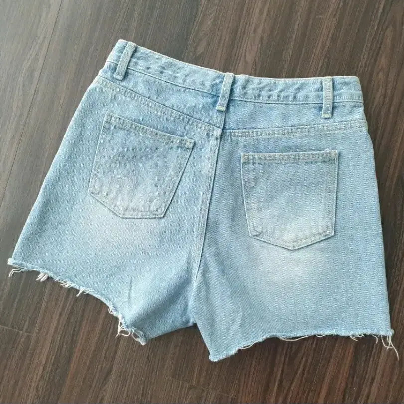 [BUNJANG] High-Waisted Washed Light Blue Denim Shorts / (새상품) 하이웨스트 워싱 연청반바지 데님팬츠