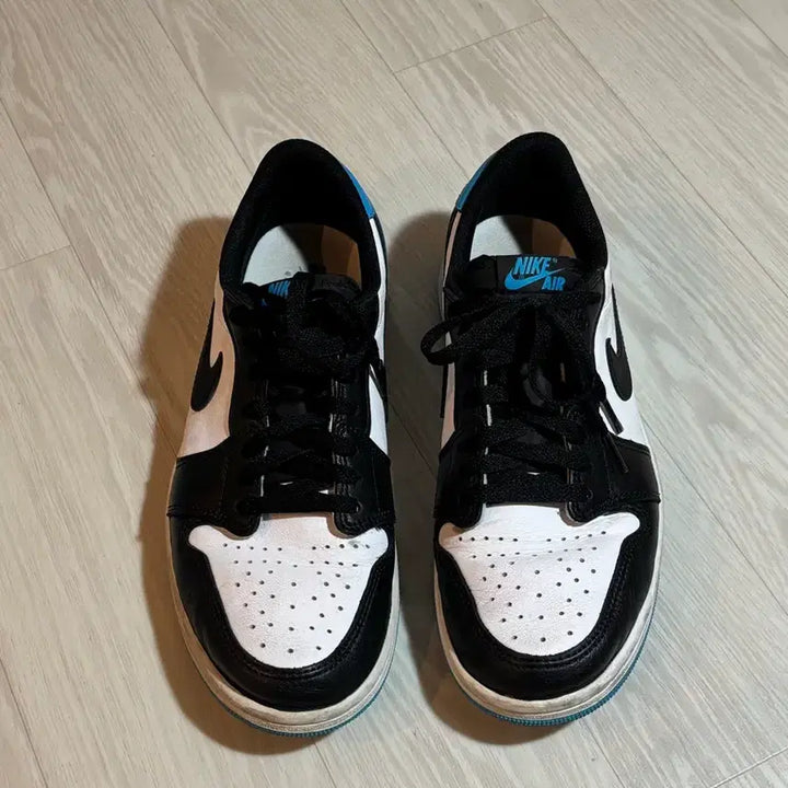 [BUNJANG] Nike Jordan 1 Low OG Black &amp; Dark Powder Blue (280mm) / 나이키 조던1 로우 OG 블랙 앤 다크 파우더블루 280