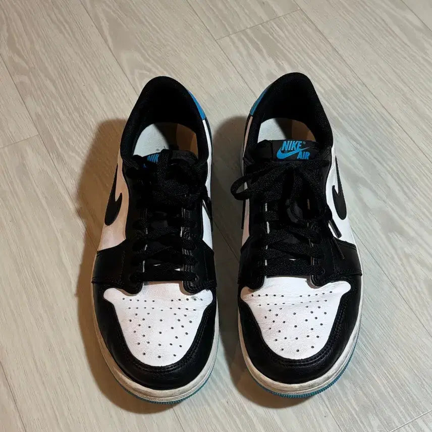 [BUNJANG] Nike Jordan 1 Low OG Black &amp; Dark Powder Blue (280mm) / 나이키 조던1 로우 OG 블랙 앤 다크 파우더블루 280