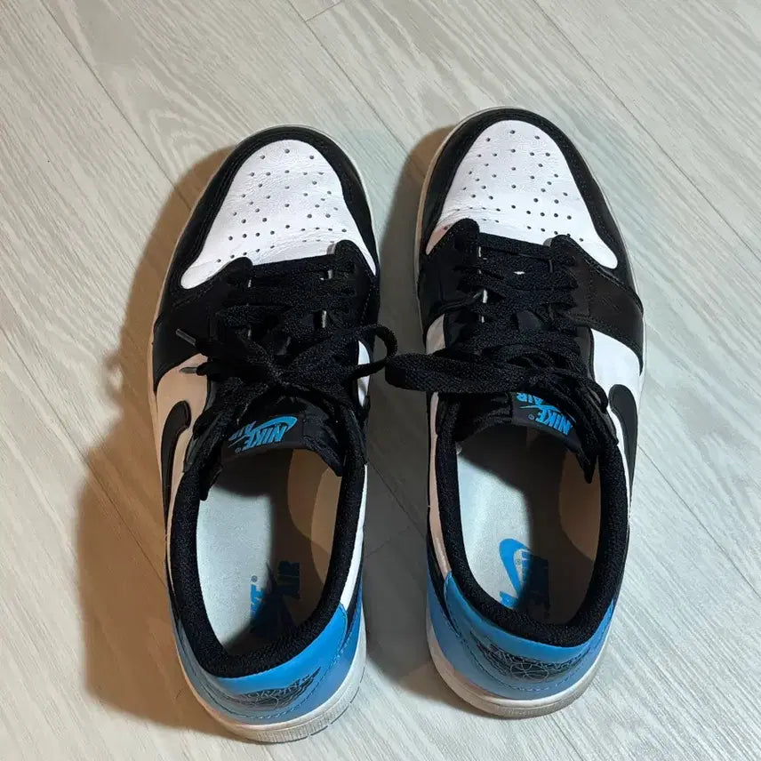 [BUNJANG] Nike Jordan 1 Low OG Black &amp; Dark Powder Blue (280mm) / 나이키 조던1 로우 OG 블랙 앤 다크 파우더블루 280