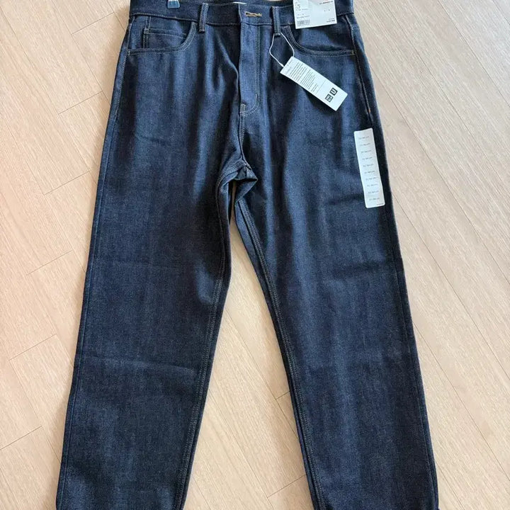 [BUNJANG] Uniqlo U Selvedge Regular Fit Jeans Size 33 / 유니클로 U 셀비지진 33사이즈