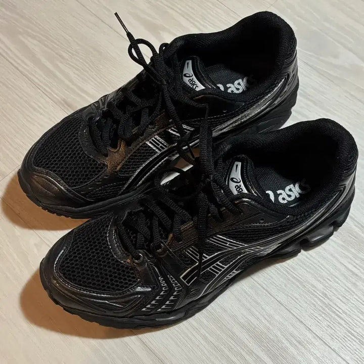 [BUNJANG] ASICS Gel-Kayano 14 Black Pure Silver Sneakers (280) / 아식스 젤 카야노 14 블랙 퓨어 실버 280