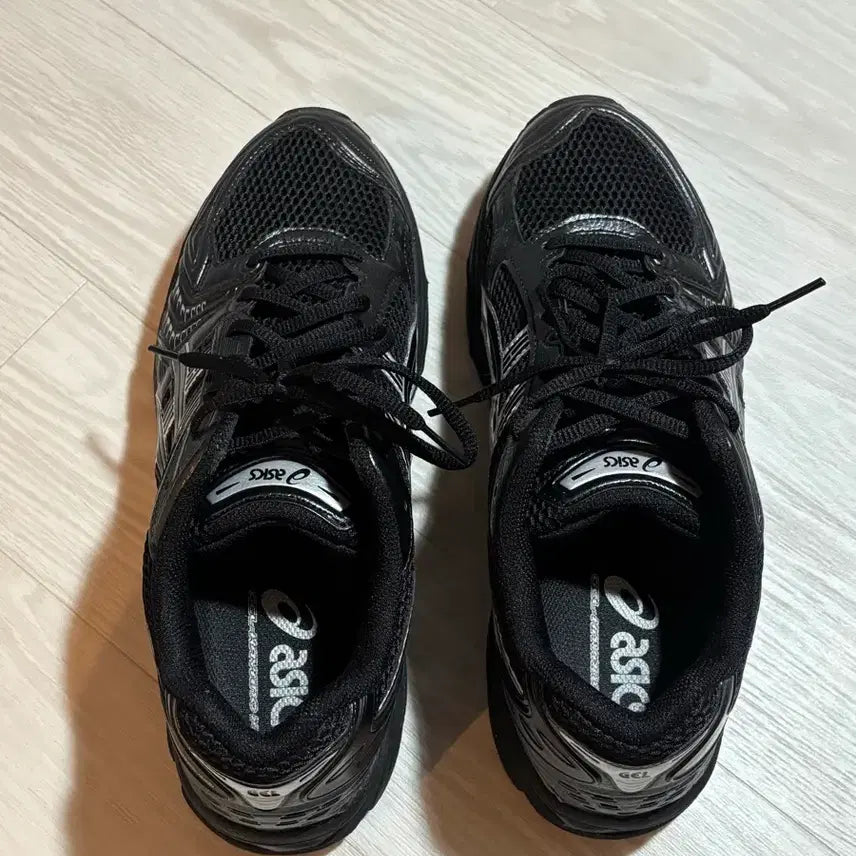[BUNJANG] ASICS Gel-Kayano 14 Black Pure Silver Sneakers (280) / 아식스 젤 카야노 14 블랙 퓨어 실버 280