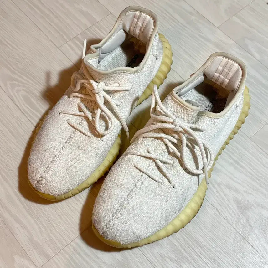 [BUNJANG] Adidas Yeezy Boost 350 V2 Cream Triple White / 아디다스 이지부스트 350 V2 크림/트리플 화이트 275