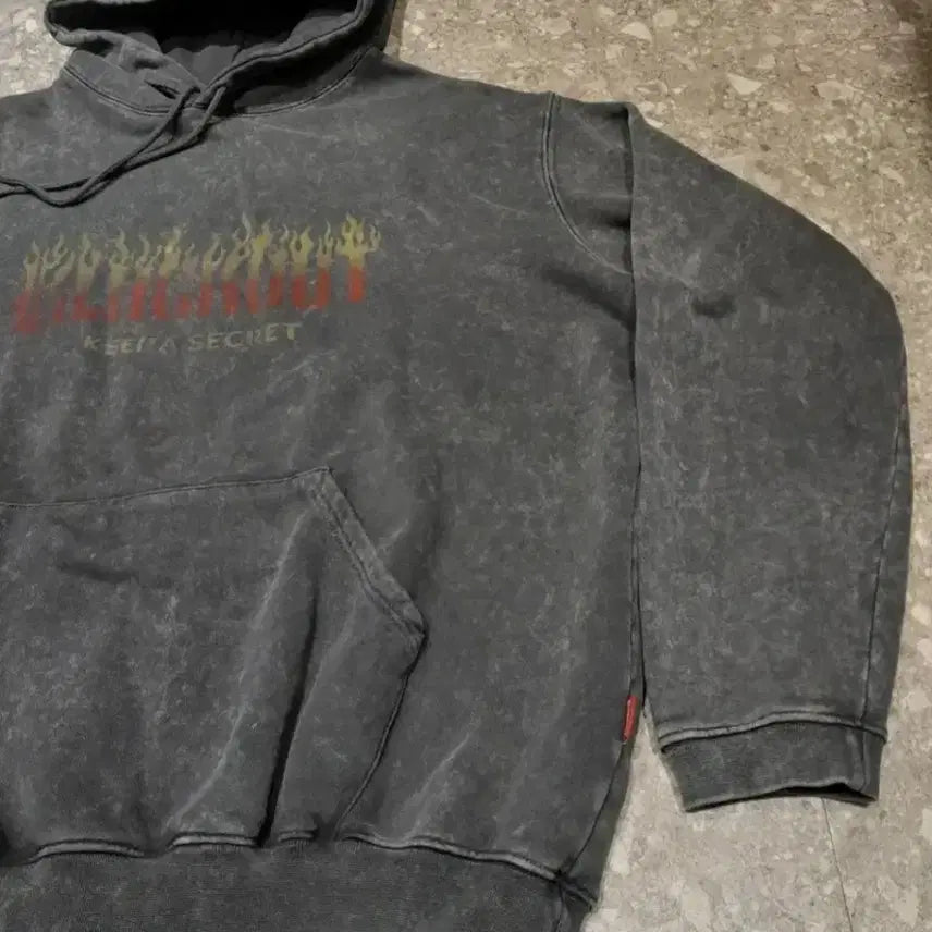 [BUNJANG] Blackout Vintage Washed Flame Hoodie / [L] 블랙아웃 빈티지 워싱 플레임 후드