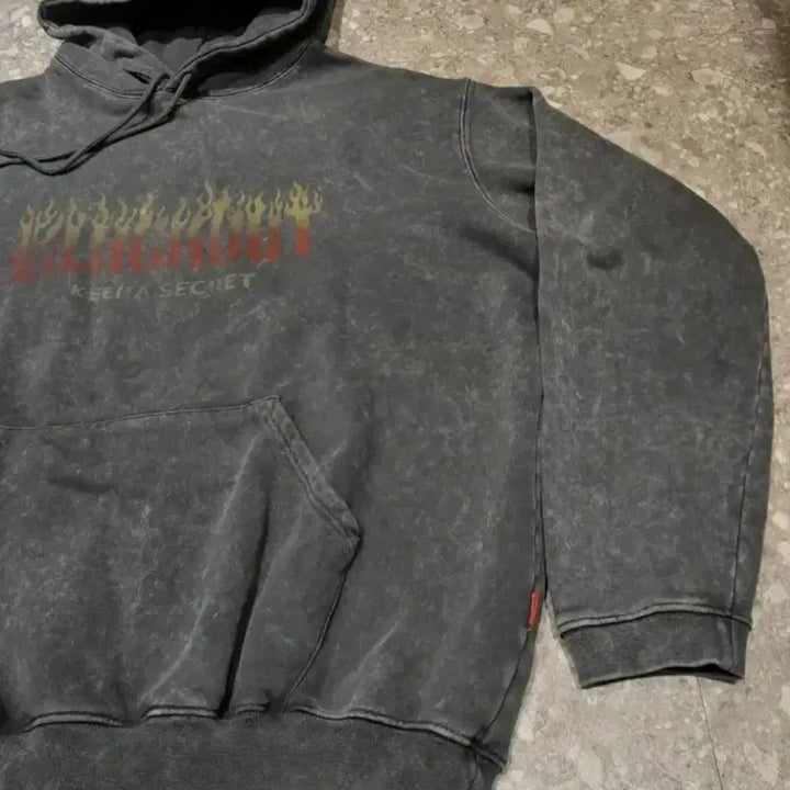 [BUNJANG] Blackout Vintage Washed Flame Hoodie / [L] 블랙아웃 빈티지 워싱 플레임 후드