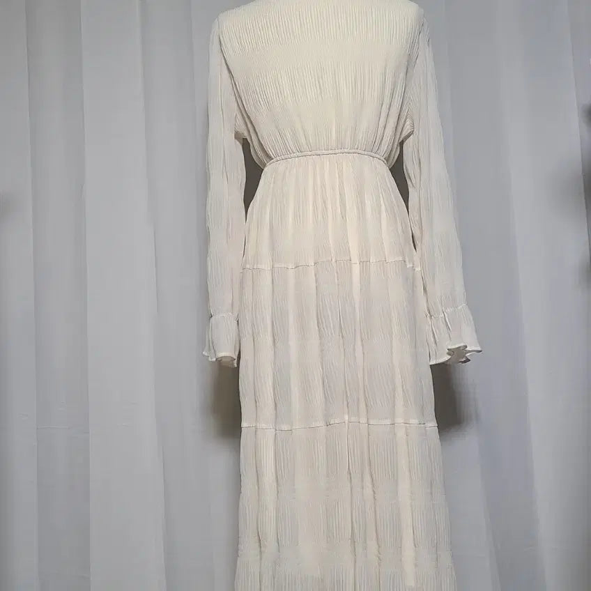 [BUNJANG] Chiffon Shirring Long Dress Ivory / 쉬폰 원피스