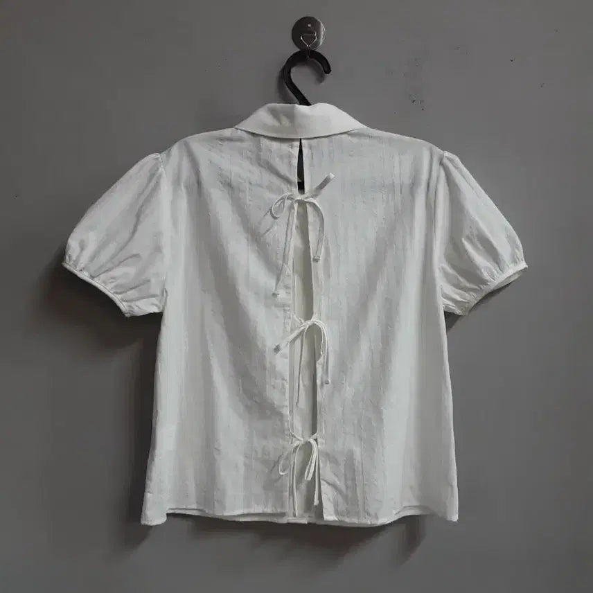 [BUNJANG] TILL I DIE White Short Sleeve Blouse (Free Size) / 택새상품) TILL I DIE 흰색 반팔 블라우스 free