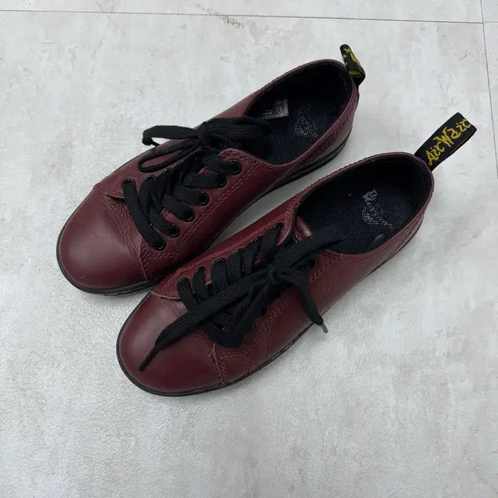 [BUNJANG] Dr. Martens Barbican Burgundy Leather Sneakers / 