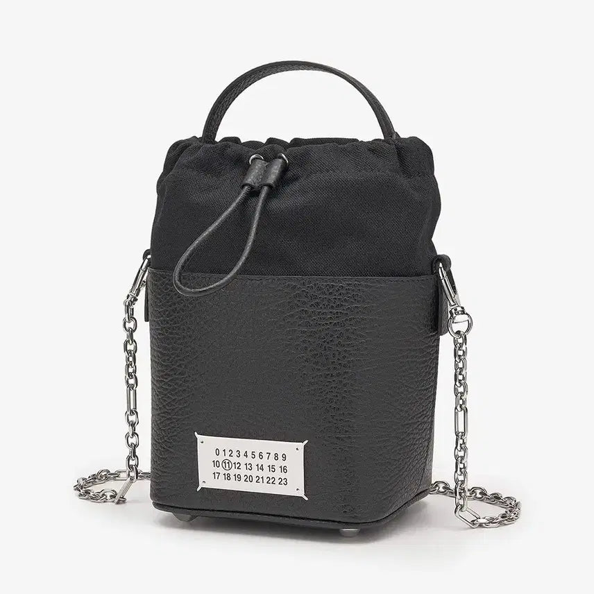 [BUNJANG] Maison Margiela Black Bucket Bag / 메종 마르지엘라 블랙 버킷백