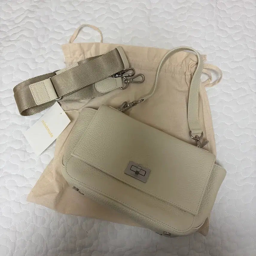 [BUNJANG] Minuit Mint Peretti Mini Ivory Bag / 미닛뮤트 페레티 미니 아이보리(새상품)