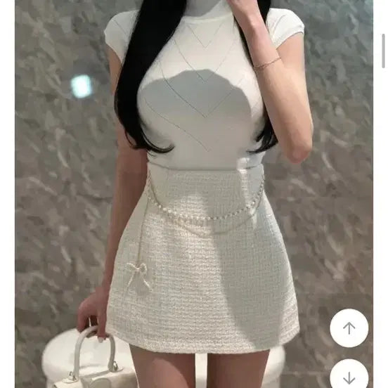 [BUNJANG] Sharinne Mock Neck Cap Sleeve Knit &amp; Glitter Tweed Skirt Set / 샤린느 반목 캡소매 니트 + 글리터 트위드 스커트