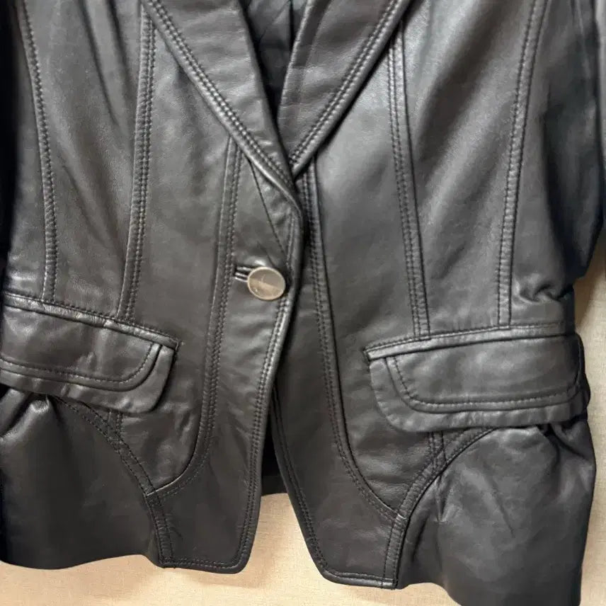 [BUNJANG] Compagna Black Lambskin Jacket Size 55 / (여성복) 꼼빠니아 블랙 양가죽 자켓 블랙 55