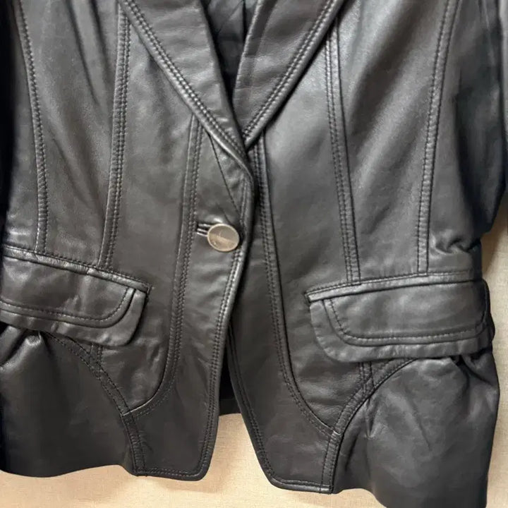 [BUNJANG] Compagna Black Lambskin Jacket Size 55 / (여성복) 꼼빠니아 블랙 양가죽 자켓 블랙 55