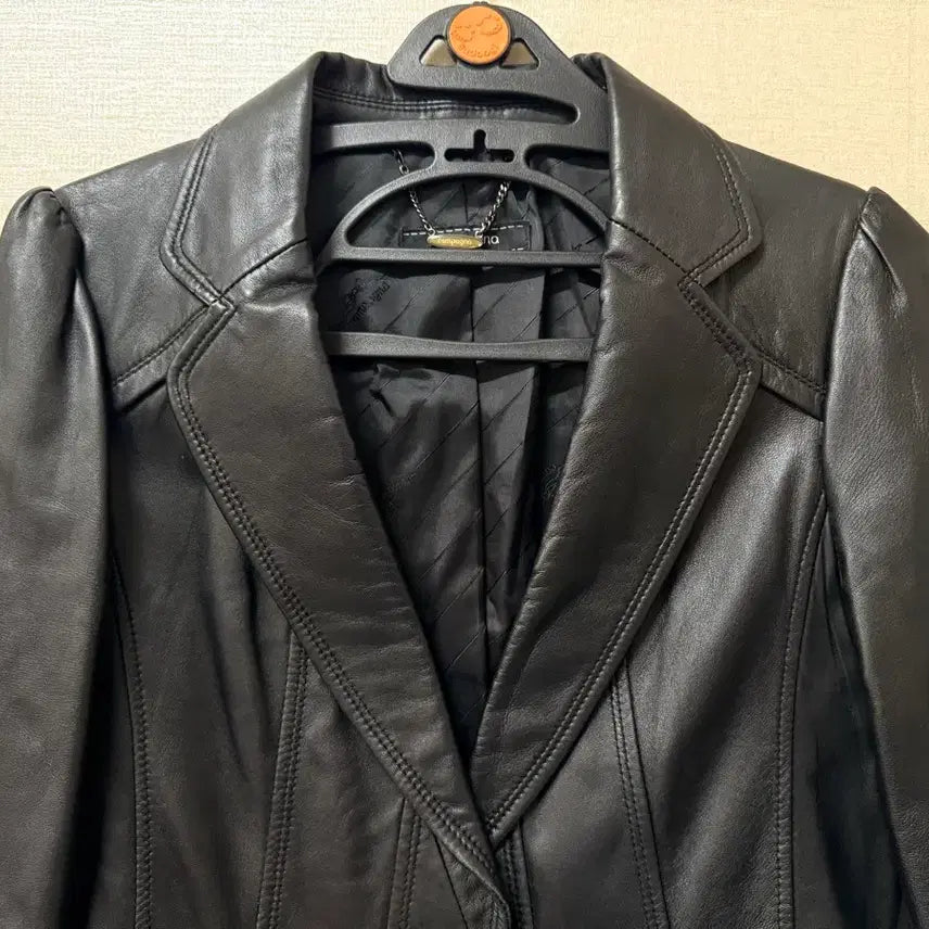 [BUNJANG] Compagna Black Lambskin Jacket Size 55 / (여성복) 꼼빠니아 블랙 양가죽 자켓 블랙 55