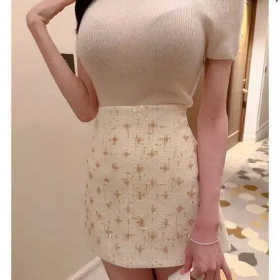 [BUNJANG] Lawssom J Jupiter Tweed Cubic Jewel Mini Skirt / 로썸제이 쥬피터 트위드 큐빅 보석 미니스커트